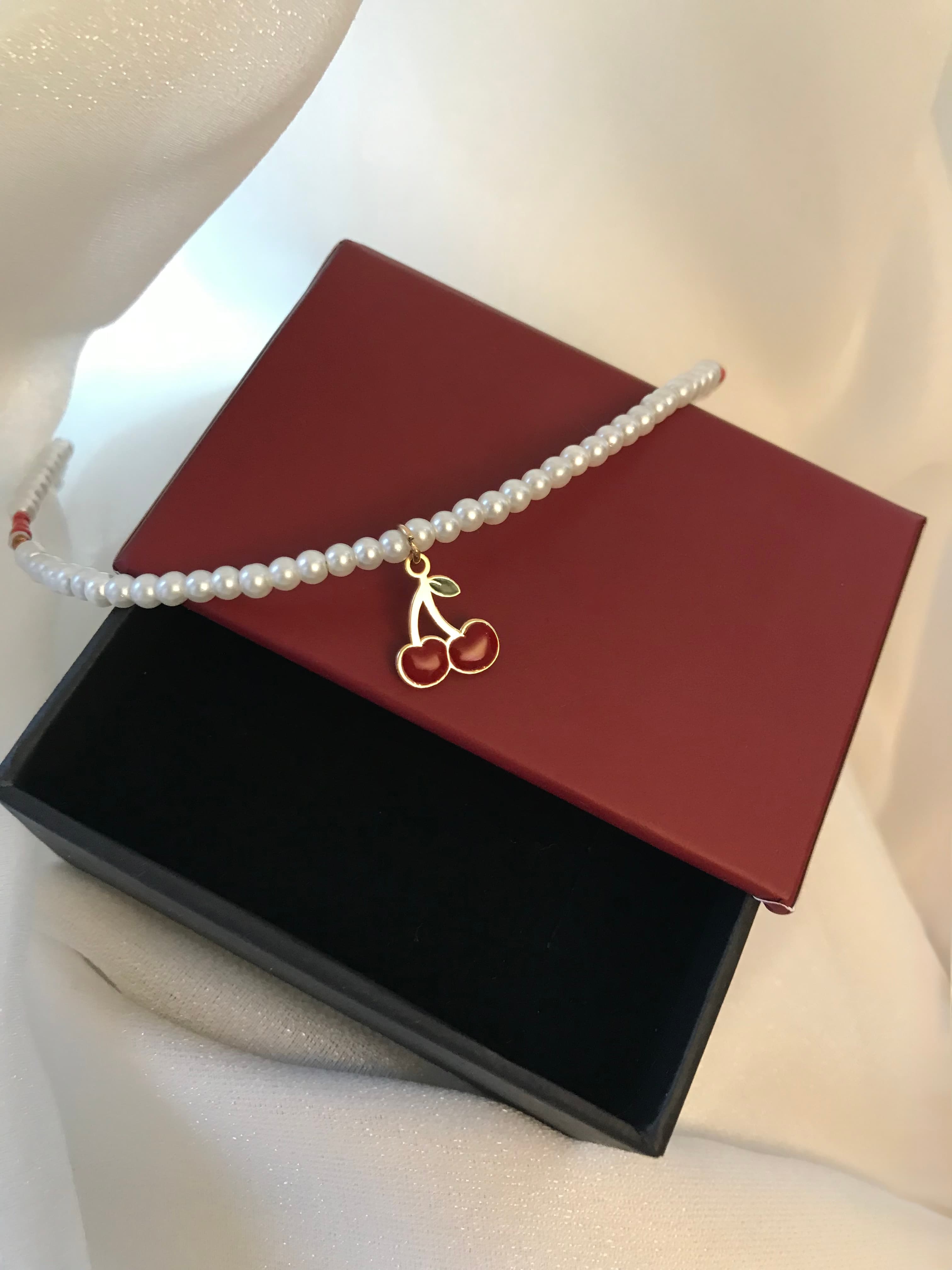 گردنبند گیلاس